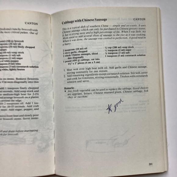 🇨🇦 Vintage THE JOY OF WOKKING Cookbook by Martin Yan - Picture 4 of 6